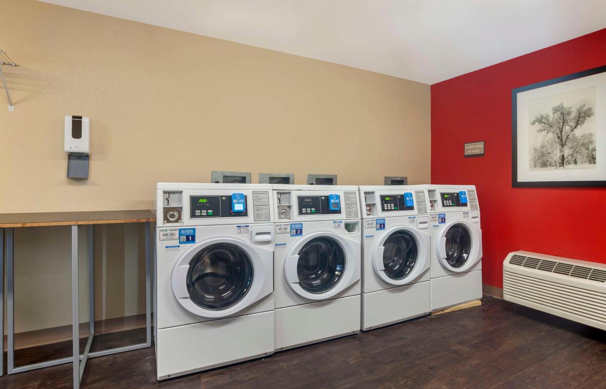 Extended Stay America Suites - San Diego - Mission Valley - Stadium Esterno foto