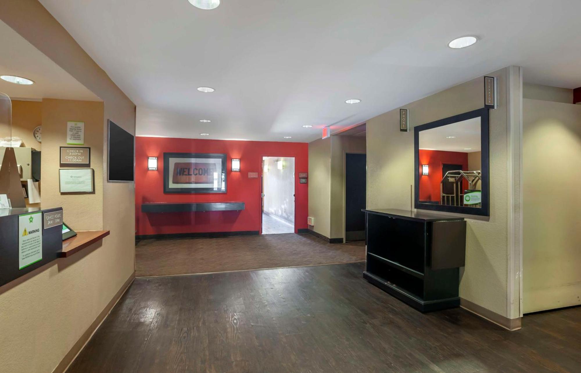 Extended Stay America Suites - San Diego - Mission Valley - Stadium Esterno foto